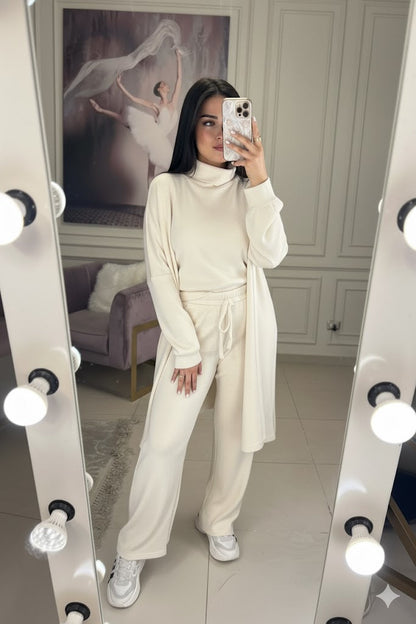 Winter Glam 3-Piece Fleece Outfit